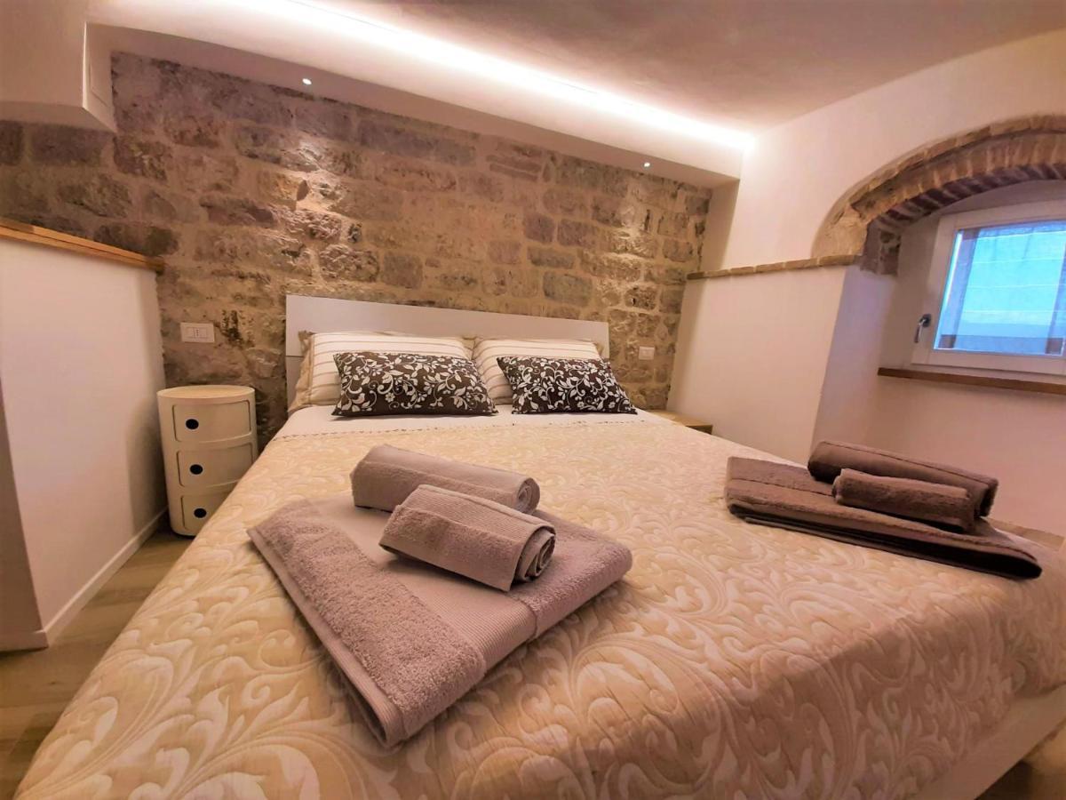 Appartamento Gattapone 9 Gubbio Exteriér fotografie