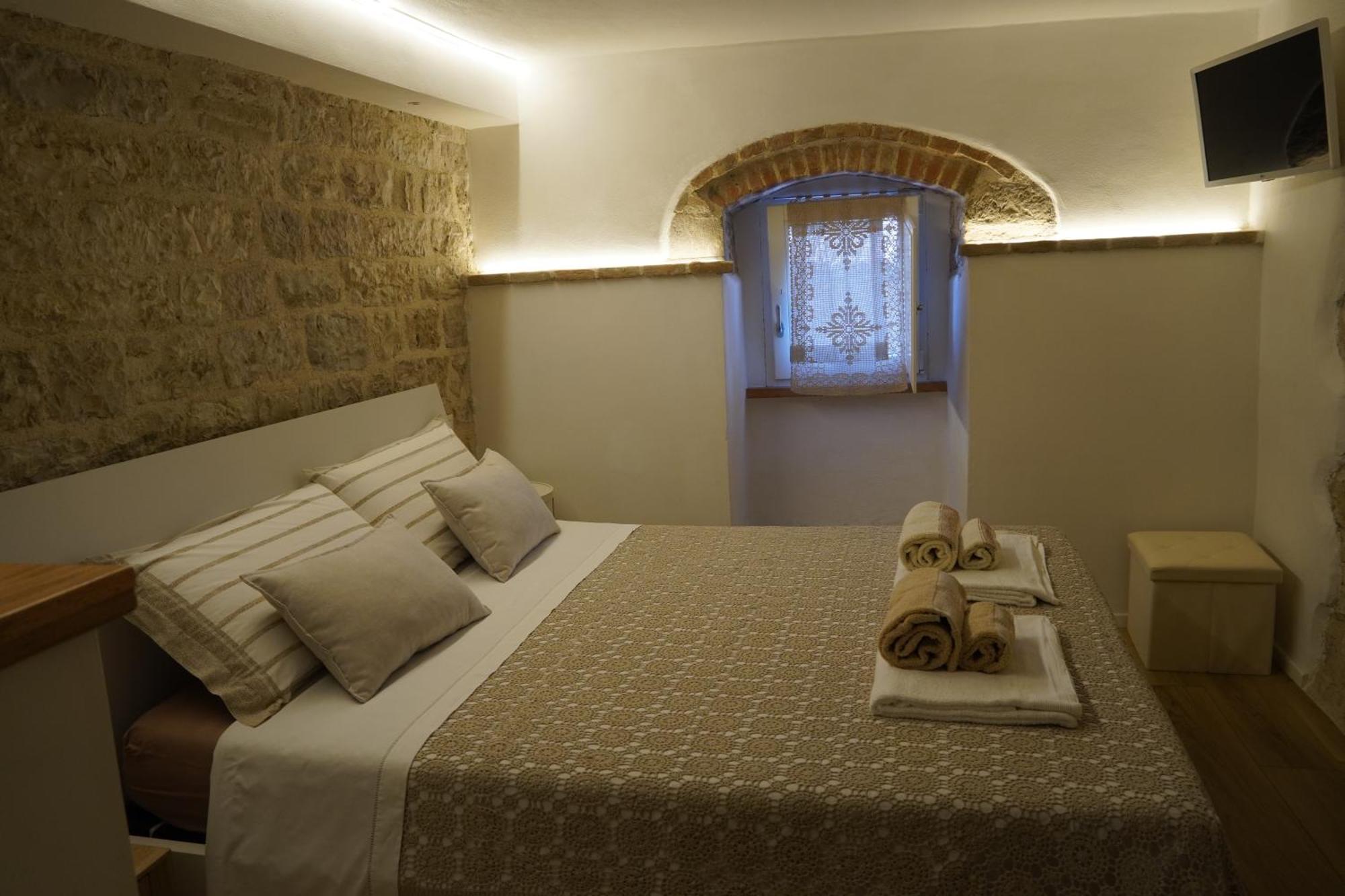 Appartamento Gattapone 9 Gubbio Exteriér fotografie
